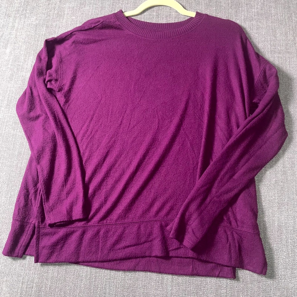 Lucky Brand Sweater Womens Small Pink Tight Knit Ribbed Round Neck Side Slit